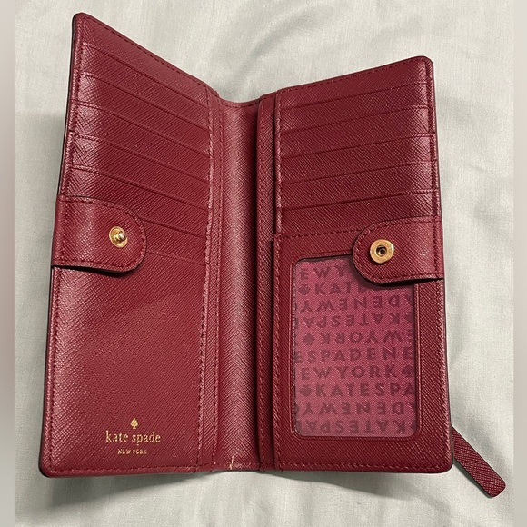 Kate Spade -Bi-Fold Wallet - Picture 4 of 5